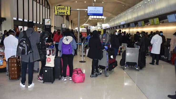 nigerian youths fleeing the country